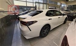 تۆیۆتا کامری